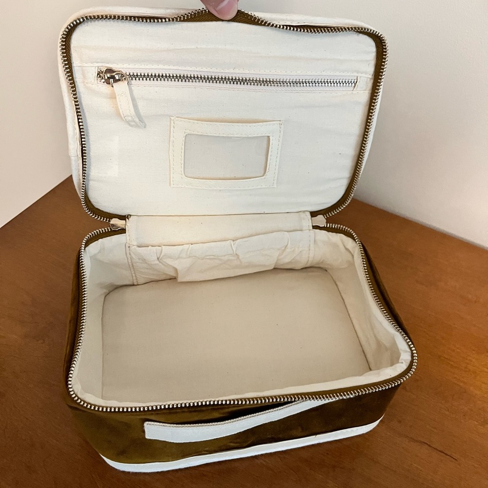 Sezane Brown and Cream Travel Bag - Picture 11 of 12